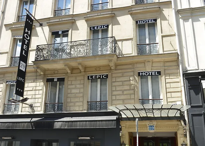 Hotel 29 Lepic 3*
