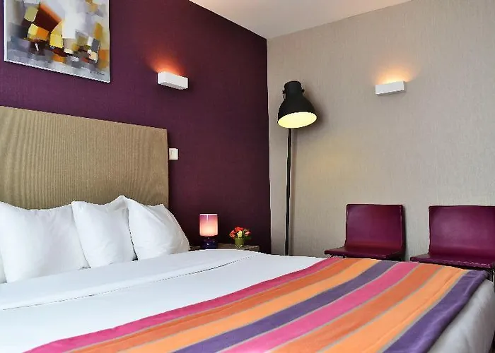 Hotel 29 Lepic 3*