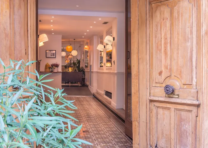 Hotel 29 Lepic Parigi