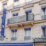 29 Lepic Hotel