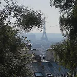 29 Lepic Hotel