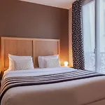 29 Lepic 3* Paris