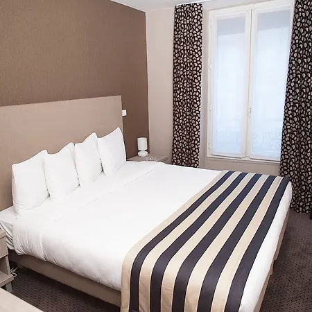 Hotel 29 Lepic 3*