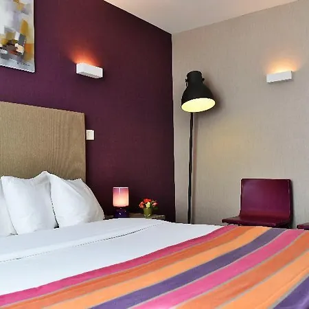 فندق 29 لوبيك 3*